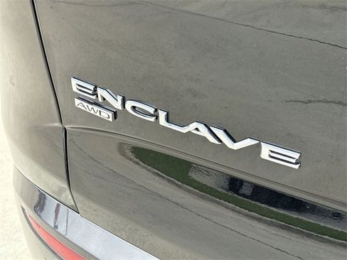 Used 2024 Buick Enclave Premium image 14