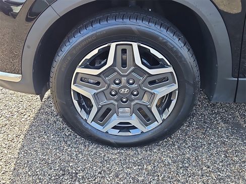 Used 2022 Hyundai Santa Fe Limited image 7