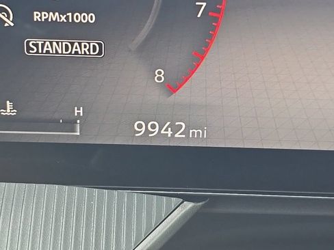 Certified 2025 Nissan Murano SV AWD/4WD image 18