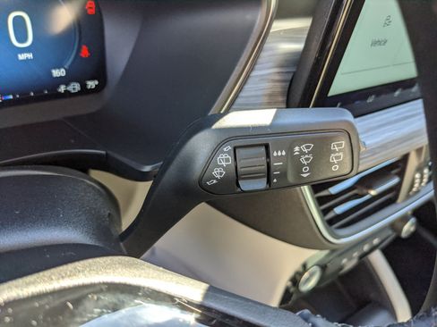 New 2026 Ford Escape SE w/ PHEV Premium Package image 30