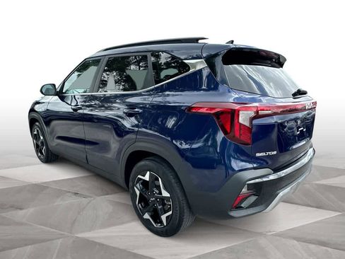 Used 2024 Kia Seltos EX FWD image 6
