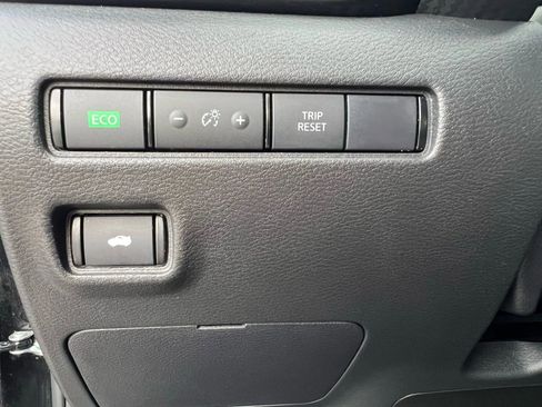 Used 2024 Nissan Sentra S image 23