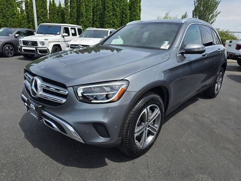 Used 2021 Mercedes-Benz GLC 300 4MATIC image 8
