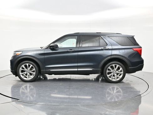 Used 2023 Ford Explorer Platinum w/ Technology Package AWD/4WD image 8