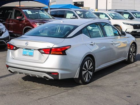 Used 2019 Nissan Altima 2.5 SL image 8