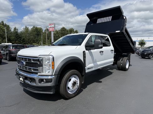 Used 2023 Ford F450 XLT w/ XLT Value Package AWD/4WD image 1