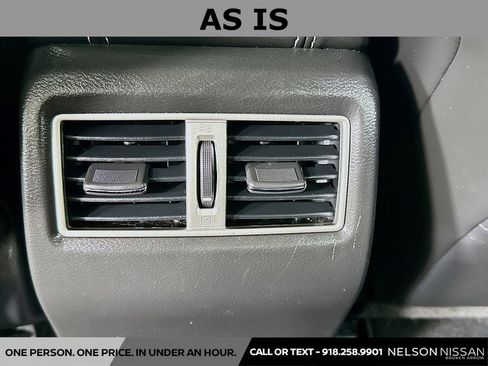 Used 2016 Nissan Maxima 3.5 SL w/ Interior Lighting Package FWD image 27