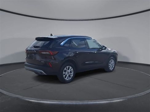 Used 2023 Ford Escape Active image 8