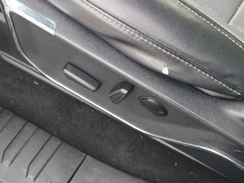 Used 2023 Ford F150 Lariat image 19