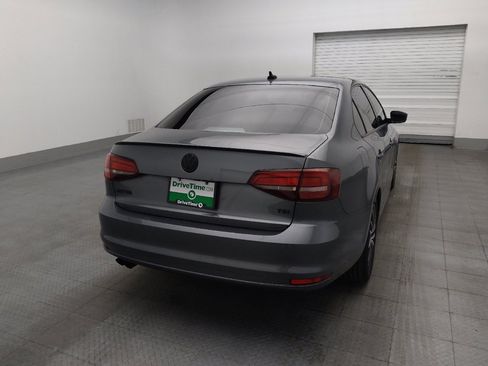 Used 2016 Volkswagen Jetta Sport w/ Lighting Package FWD image 7