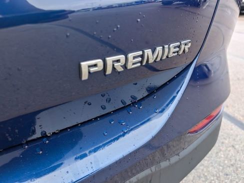 Used 2023 Chevrolet Equinox Premier FWD image 25