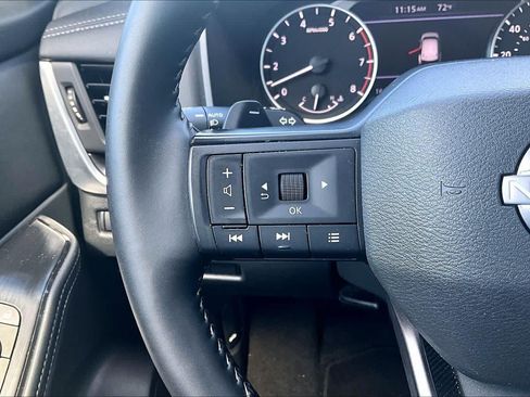 Used 2026 Nissan Rogue SV AWD/4WD image 24