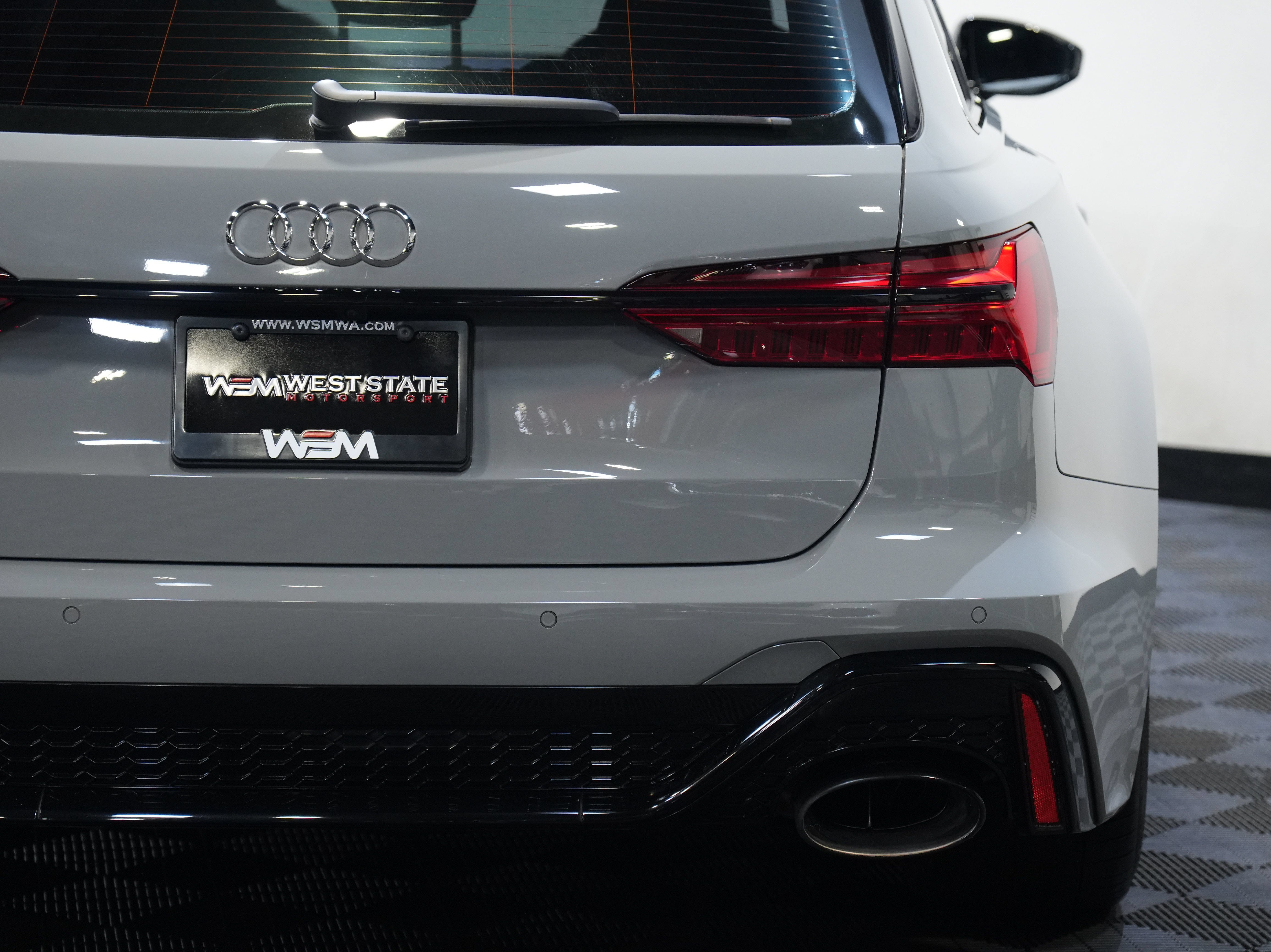 Used 2022 Audi RS 6 AWD/4WD image 17