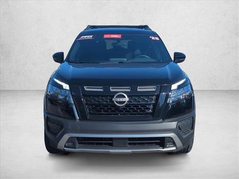 Used 2025 Nissan Pathfinder Rock Creek image 2