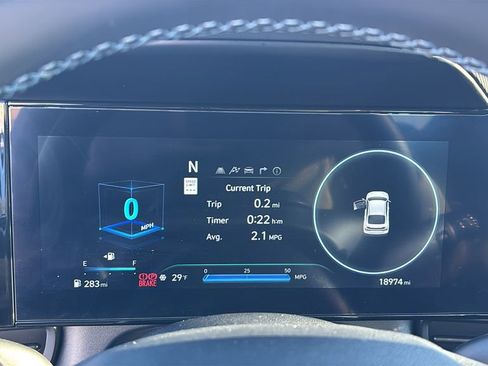 Used 2025 Hyundai Elantra N image 16