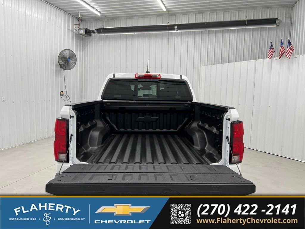 New 2026 Chevrolet Colorado ZR2 w/ Technology Package AWD/4WD image 20