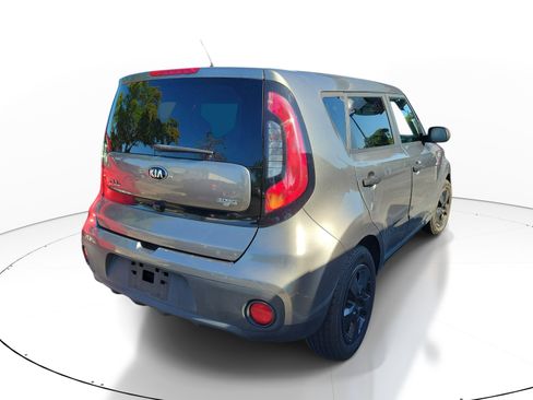 Used 2019 Kia Soul FWD image 5