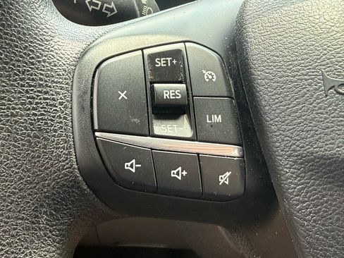 Used 2023 Ford Transit 350 XLT RWD image 24