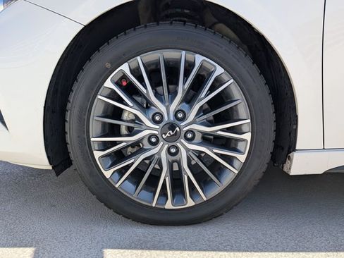 Used 2022 Kia Forte GT-Line FWD image 16