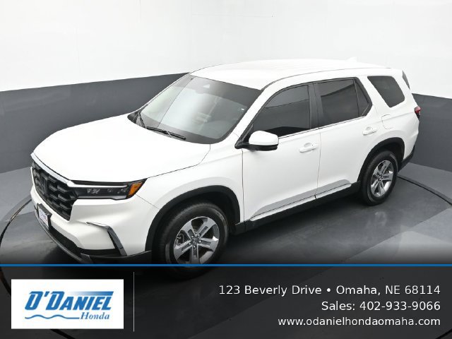 Used 2025 Honda Pilot EX-L image 16