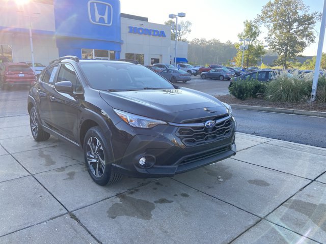 Used 2025 Subaru Crosstrek 2.5i Premium AWD/4WD image 2