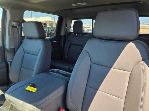 New 2026 GMC Sierra 1500 SLT w/ SLT Premium Package AWD/4WD image 23