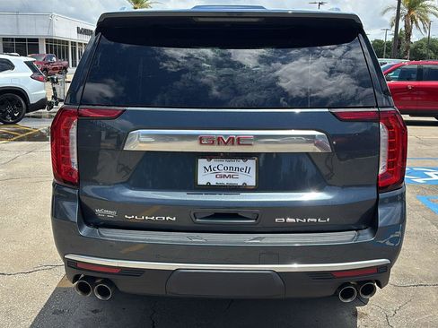 Certified 2021 GMC Yukon XL Denali w/ Denali Premium Package RWD image 6