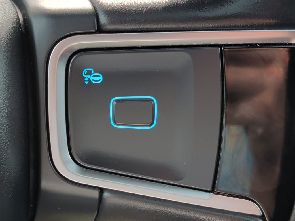 Used 2025 Ford Expedition Tremor AWD/4WD image 13