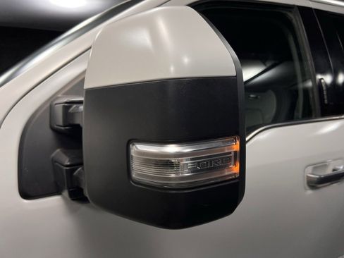 Used 2022 Ford F350 Limited image 33