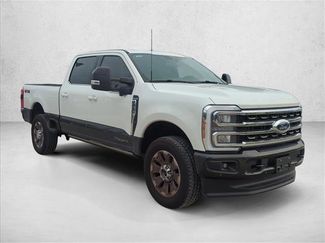 Used 2025 Ford F250 King Ranch AWD/4WD video 3