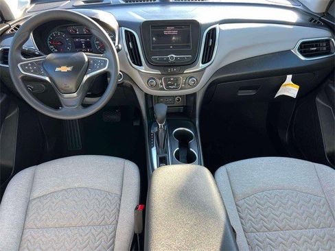 Certified 2023 Chevrolet Equinox LS w/ Driver Confidence II Package image 14