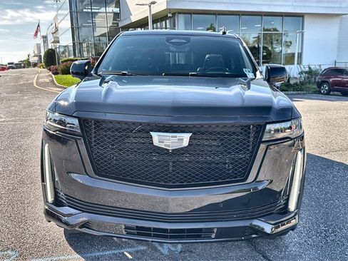 Used 2021 Cadillac Escalade Sport AWD/4WD image 14