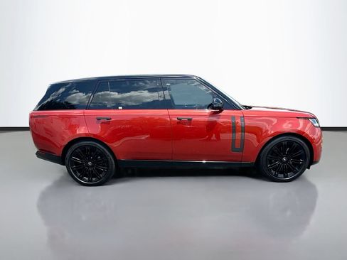Used 2023 Land Rover Range Rover Long Wheelbase SE AWD/4WD image 4