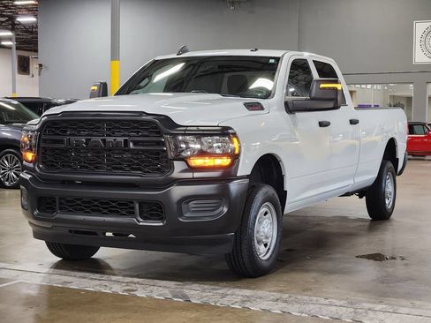 Used 2023 RAM 2500 Tradesman AWD/4WD image 4