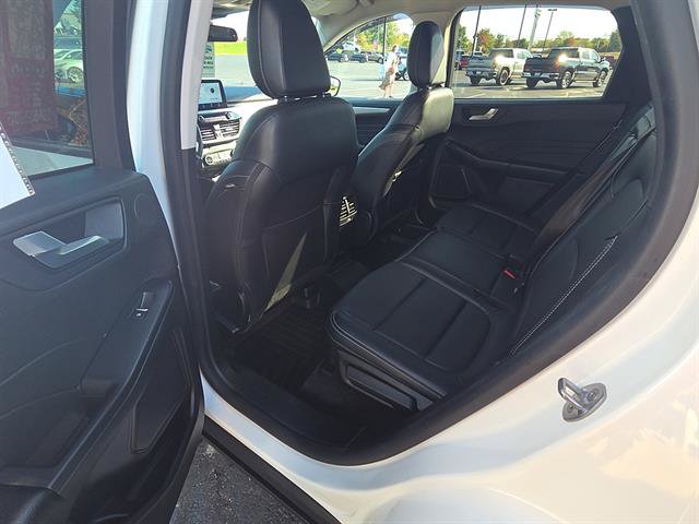 Used 2021 Ford Escape SEL w/ Technology Package AWD/4WD image 17