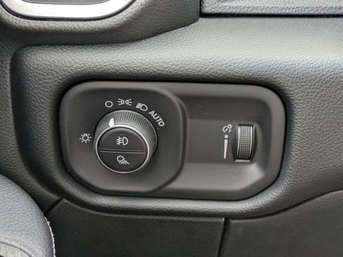 New 2026 RAM 2500 Big Horn AWD/4WD image 24