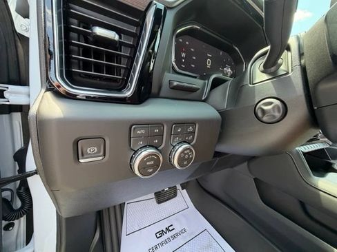 New 2026 GMC Sierra 1500 Denali Ultimate AWD/4WD image 9