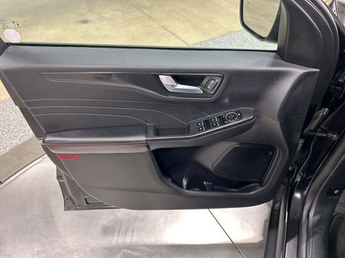 Certified 2023 Ford Escape ST-Line Select w/ Tech Pack #1 image 15