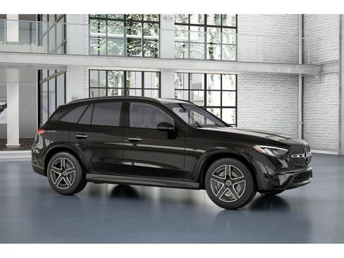 New 2026 Mercedes-Benz GLC 300 4MATIC image 13