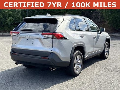 Used 2023 Toyota RAV4 XLE AWD/4WD image 2