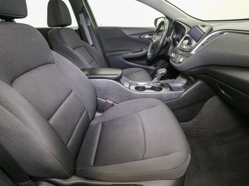 Used 2021 Chevrolet Malibu RS w/ LPO, Convenience Package 2 image 18