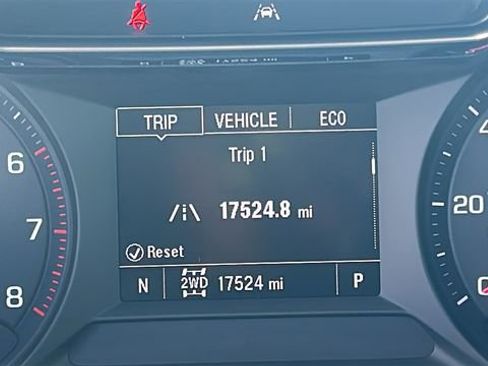 Used 2023 Chevrolet TrailBlazer LT w/ Convenience Package AWD/4WD image 17