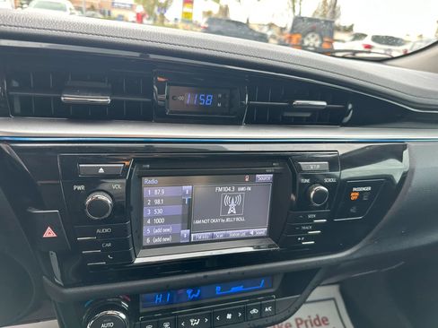 Used 2016 Toyota Corolla S FWD image 13