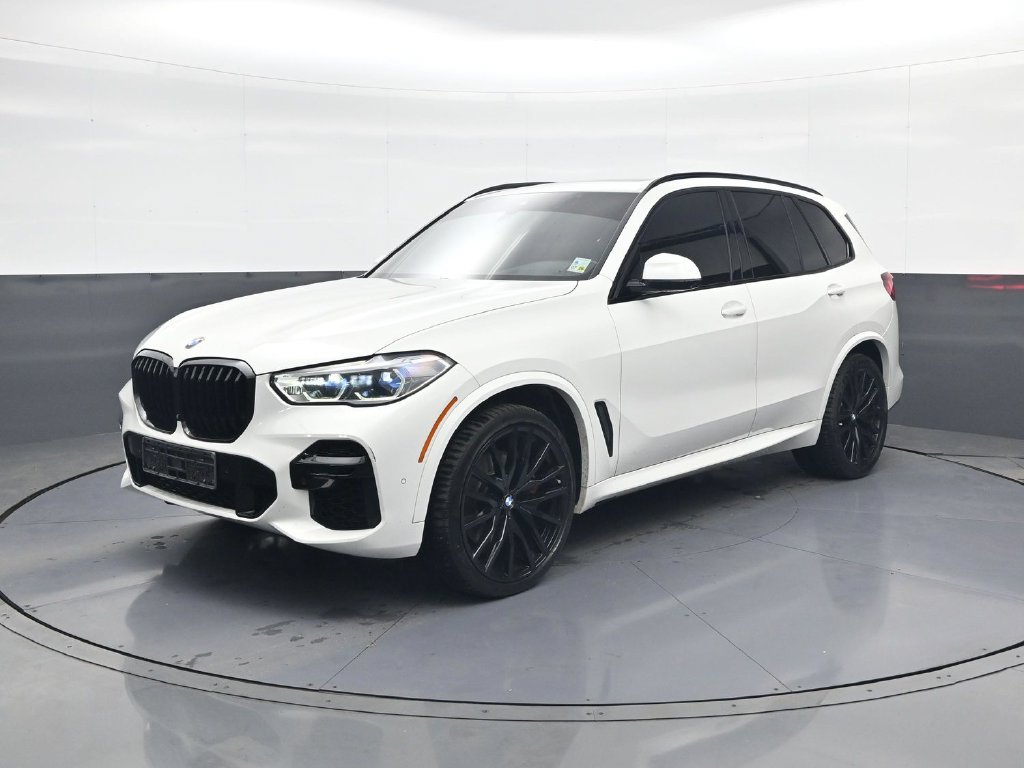 Used 2022 BMW X5 sDrive40i w/ M Sport Package RWD image 4