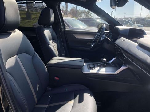 Used 2025 MAZDA CX-90 3.3 Turbo S w/ Premium Package image 14