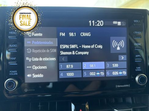 Certified 2022 Toyota Corolla Cross XLE image 16