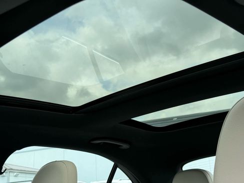 Certified 2025 Mercedes-Benz C 300 4MATIC Sedan image 31