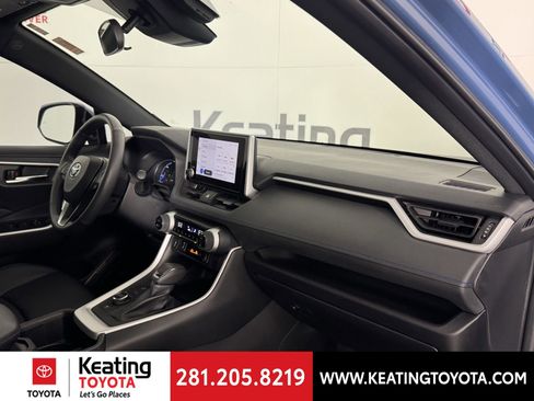 Certified 2024 Toyota RAV4 SE image 23