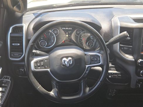 Used 2024 RAM 2500 Big Horn AWD/4WD image 18