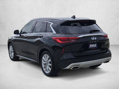 Used 2019 INFINITI QX50 Essential w/ Premium Heat Package FWD image 8